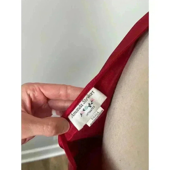 Vtg Amanda Stewart Slip Dress Nightgown Satin Red Ruffles Embroidered S V-Neck - Picture 7 of 9